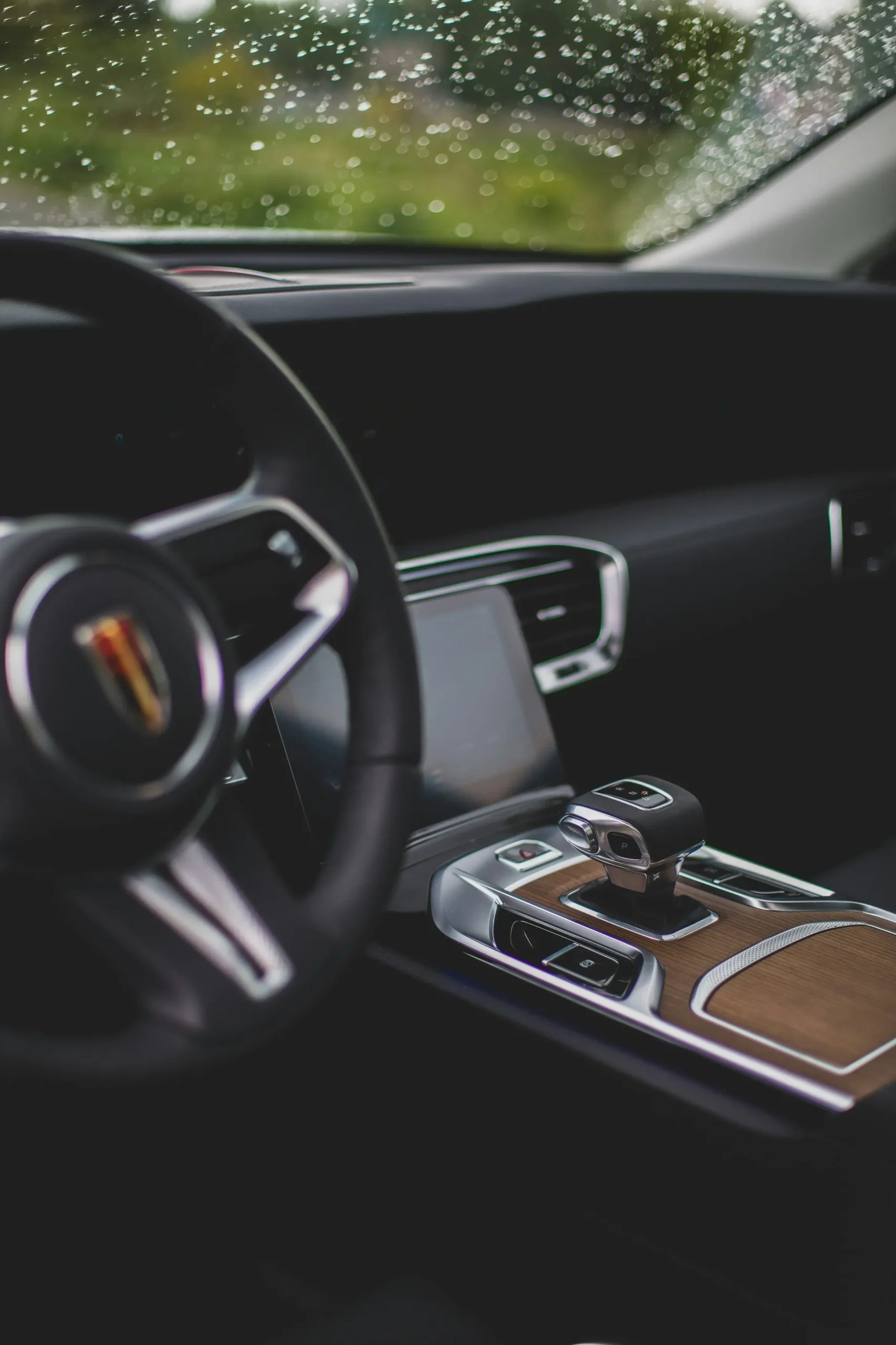 HIGH-END Vehicle Rentals